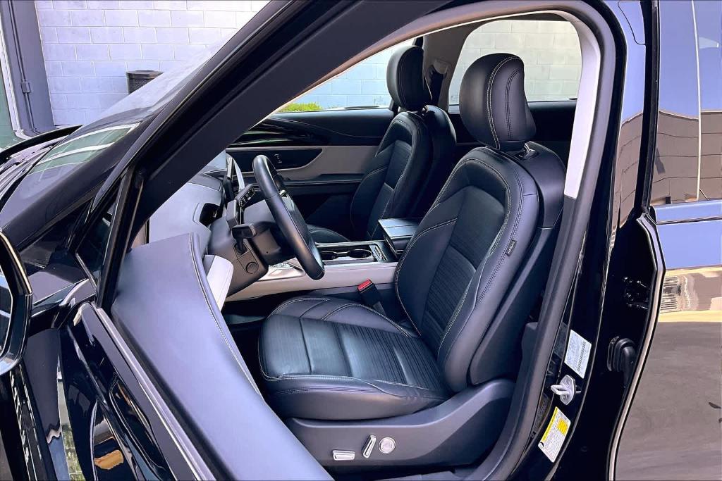 used 2024 Lincoln Nautilus car, priced at $56,500