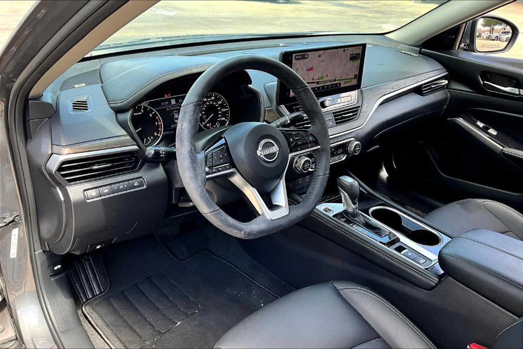 used 2025 Nissan Altima car, priced at $31,995