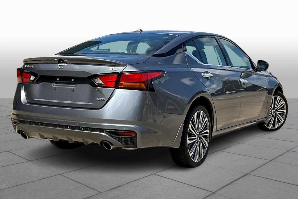 used 2025 Nissan Altima car, priced at $31,995