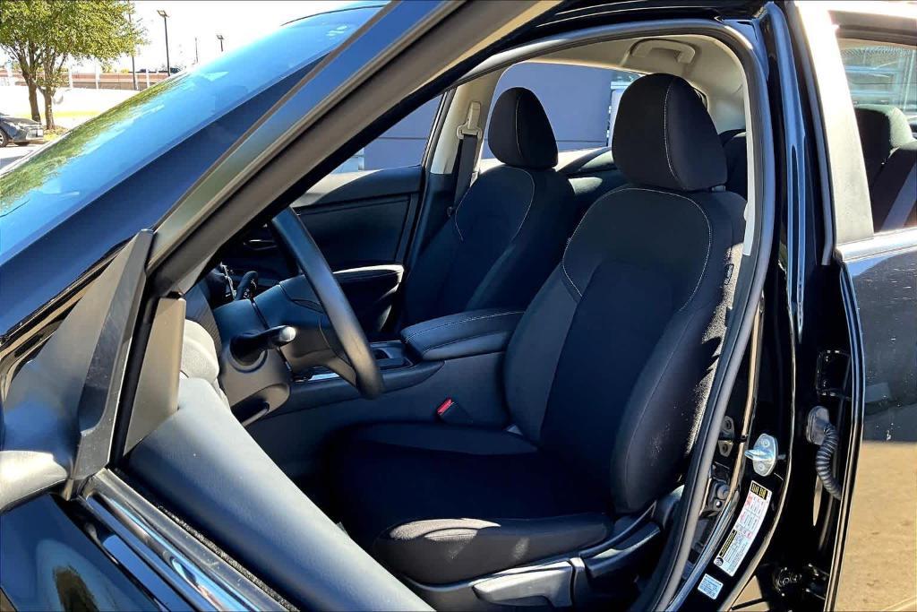 used 2025 Nissan Sentra car, priced at $19,991