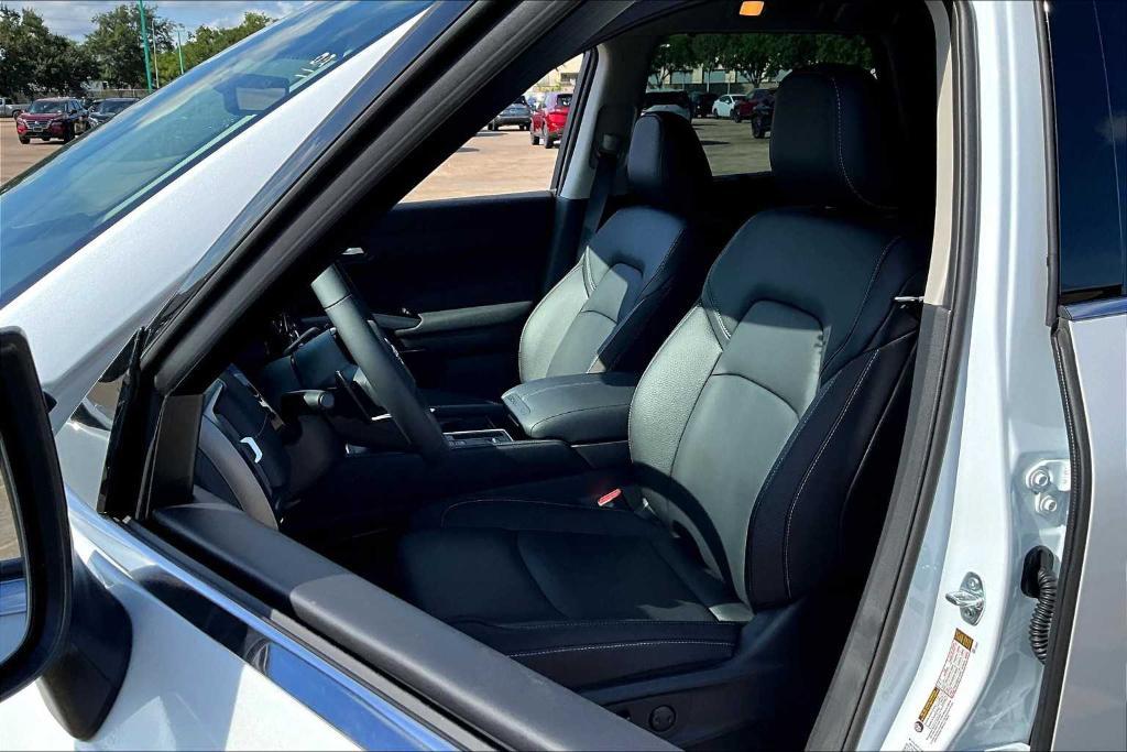 new 2025 Nissan Pathfinder car, priced at $42,065