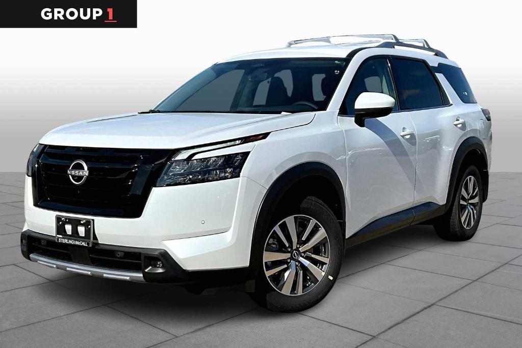 new 2025 Nissan Pathfinder car, priced at $42,065