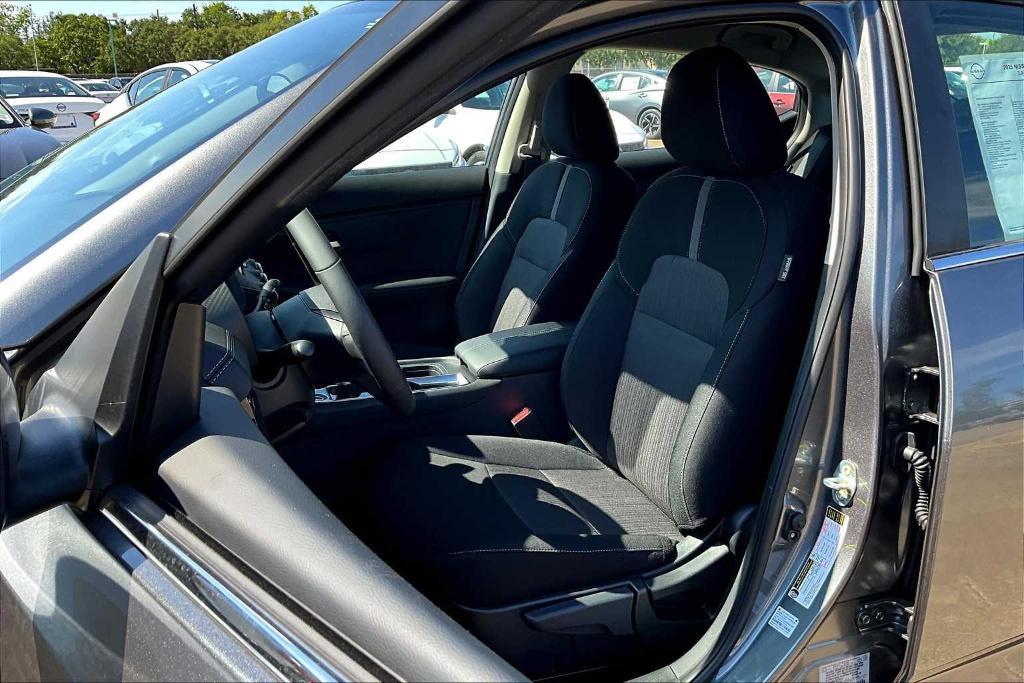 new 2025 Nissan Sentra car, priced at $22,800