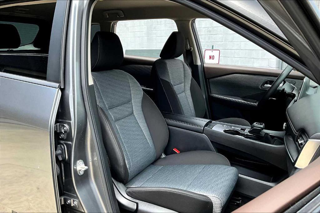 used 2023 Nissan Rogue car, priced at $21,927