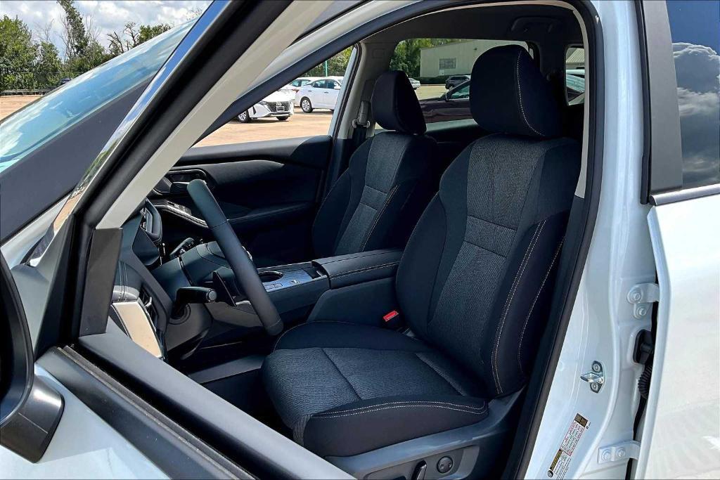 new 2026 Nissan Rogue car, priced at $30,150