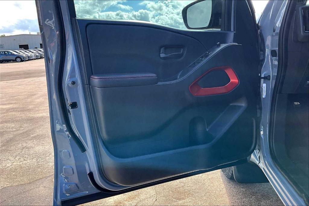 new 2026 Nissan Frontier car, priced at $40,955