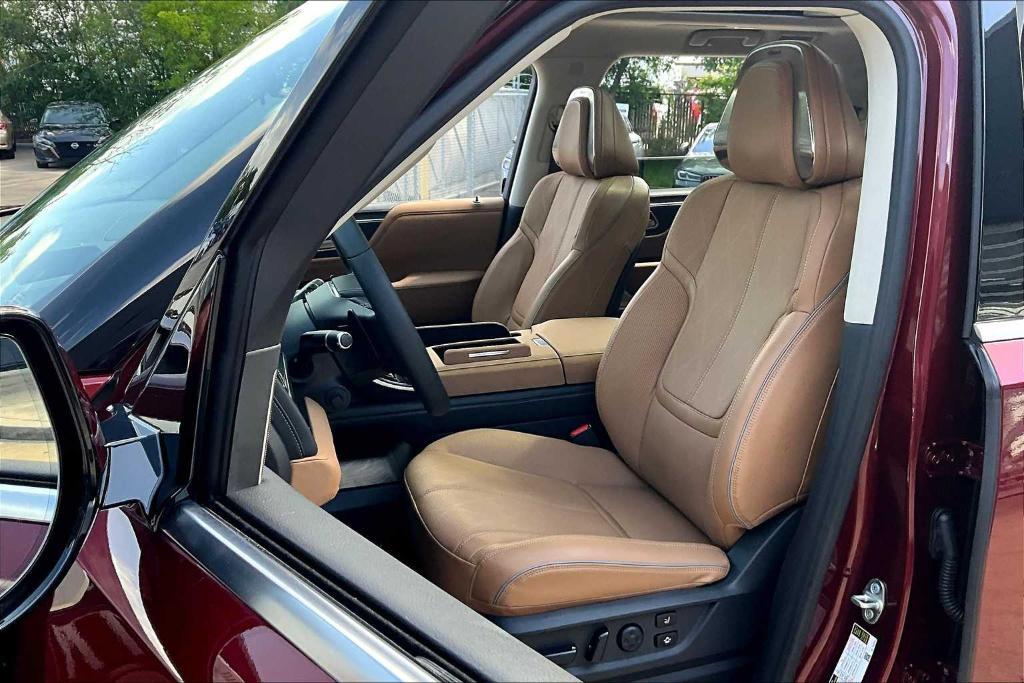 used 2025 INFINITI QX80 car, priced at $79,795