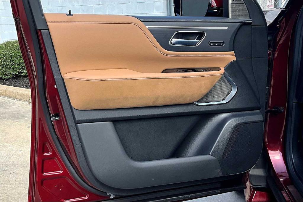 used 2025 INFINITI QX80 car, priced at $79,795