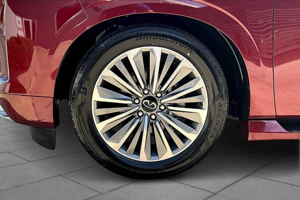 used 2025 INFINITI QX80 car, priced at $79,795