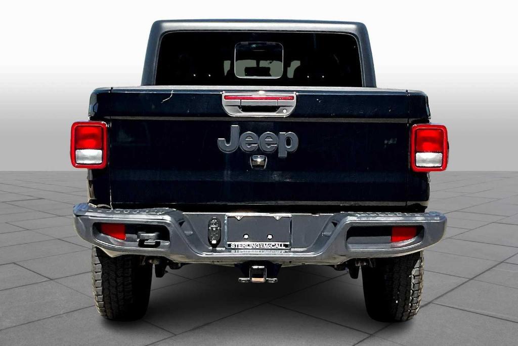 used 2022 Jeep Gladiator car, priced at $28,473