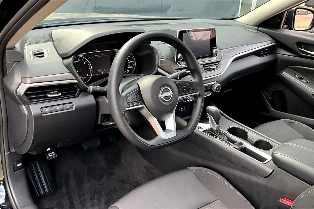 used 2025 Nissan Altima car, priced at $21,995
