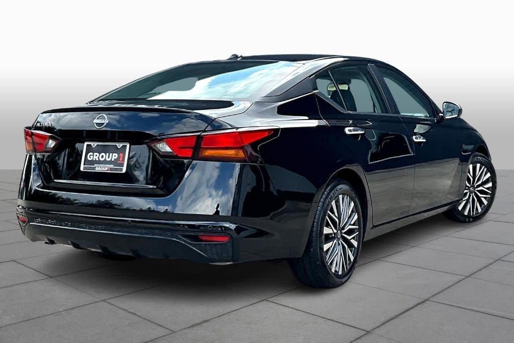 used 2025 Nissan Altima car, priced at $21,995