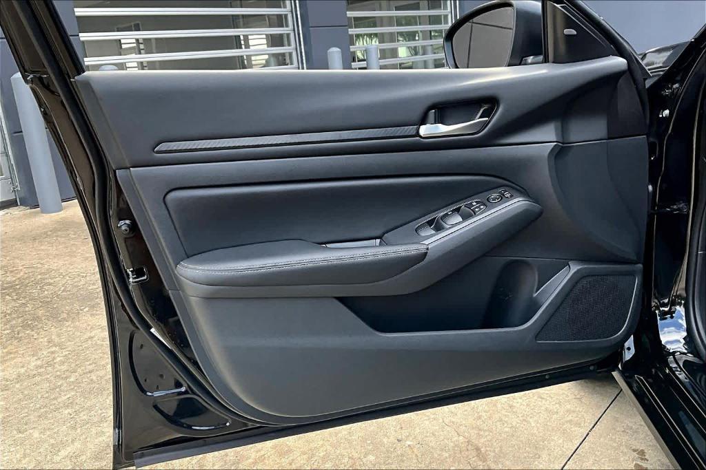 used 2025 Nissan Altima car, priced at $21,995