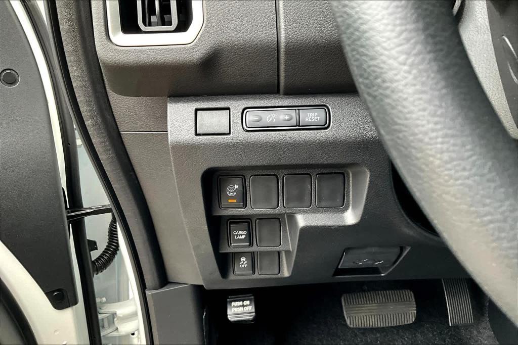 new 2025 Nissan Frontier car, priced at $29,900