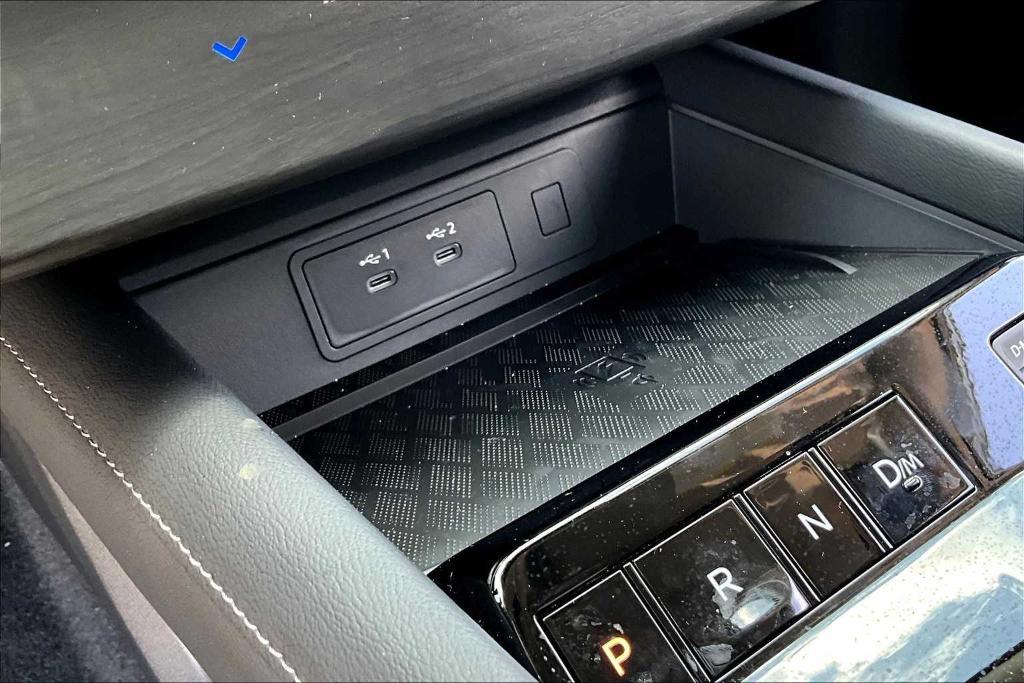 new 2025 Nissan Murano car, priced at $40,020