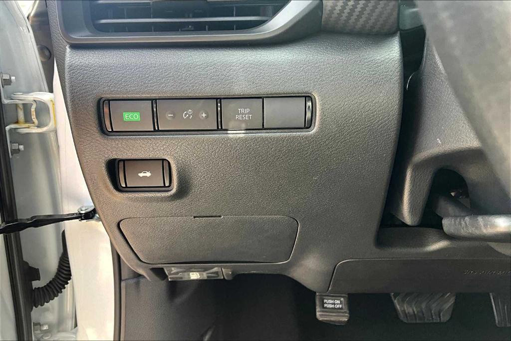 new 2025 Nissan Sentra car, priced at $21,040