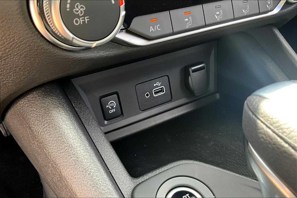 new 2025 Nissan Sentra car, priced at $21,040