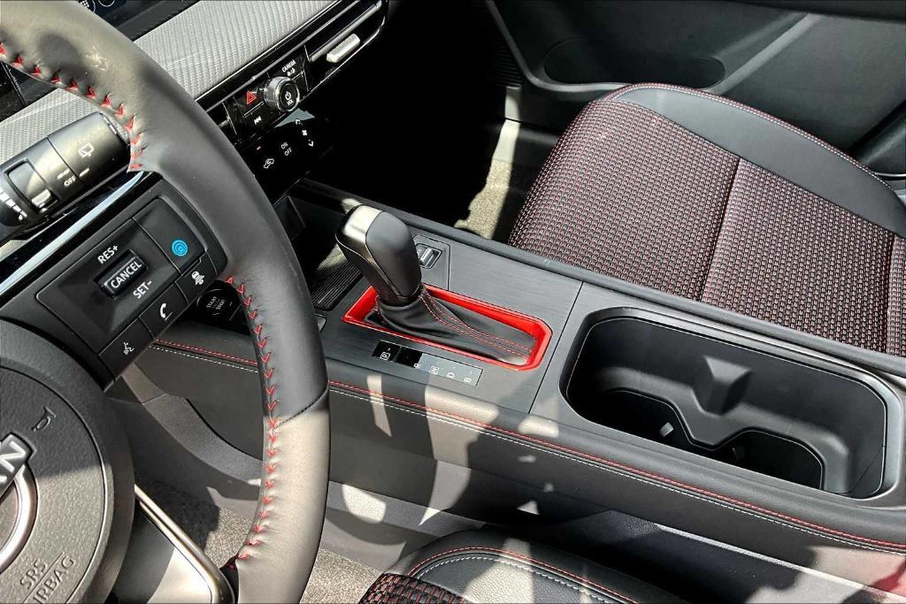new 2025 Nissan Kicks car, priced at $27,071