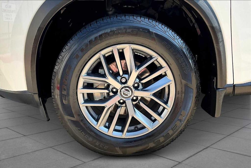 used 2021 Nissan Rogue car, priced at $15,995