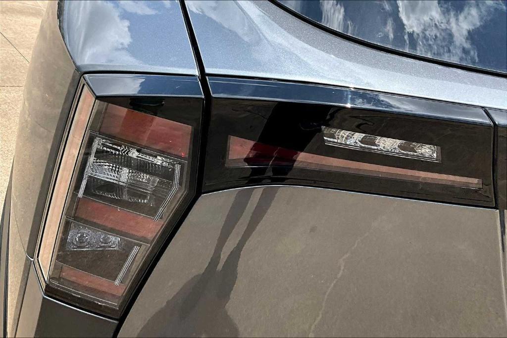 new 2025 Nissan Kicks car, priced at $28,301
