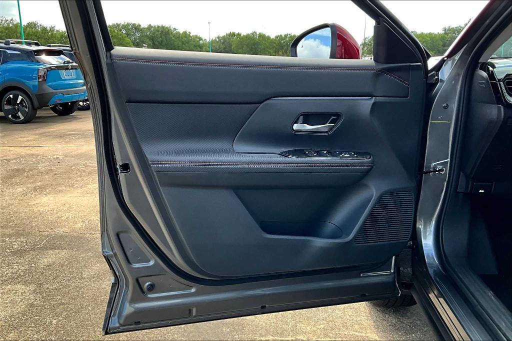 new 2025 Nissan Kicks car, priced at $26,705