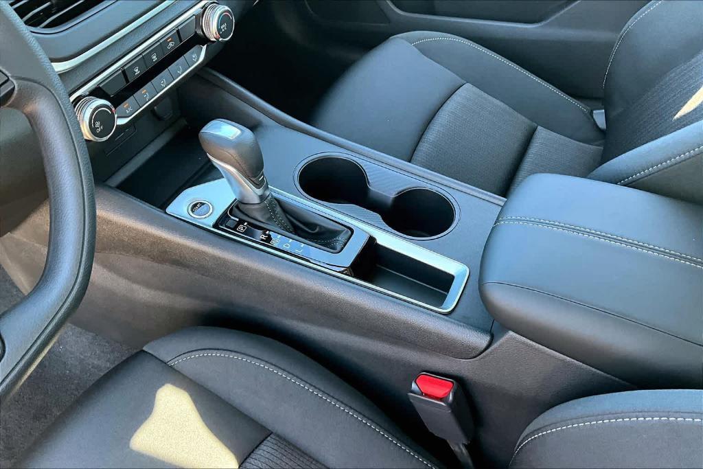 new 2025 Nissan Altima car, priced at $27,640