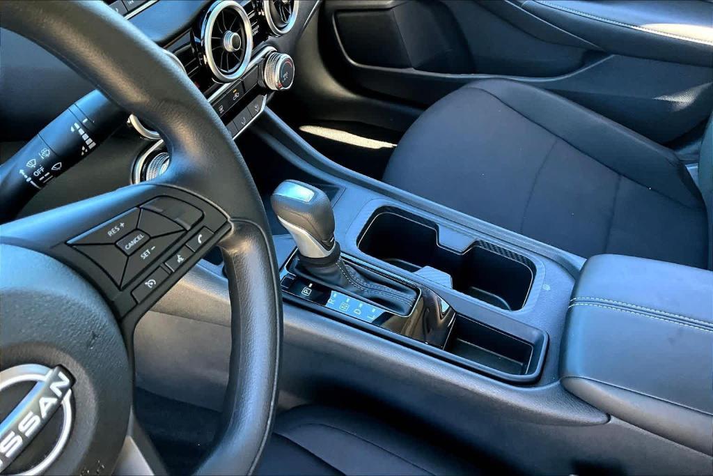 used 2025 Nissan Sentra car, priced at $21,295