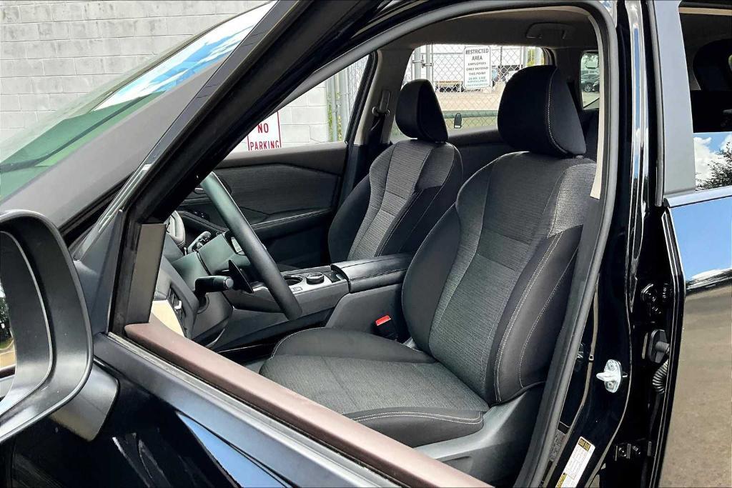 used 2023 Nissan Rogue car, priced at $21,189