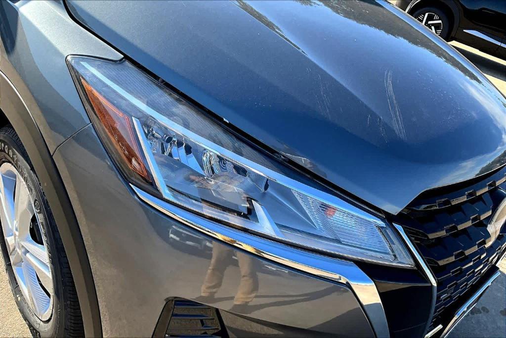 new 2025 Nissan Kicks Play car, priced at $23,975