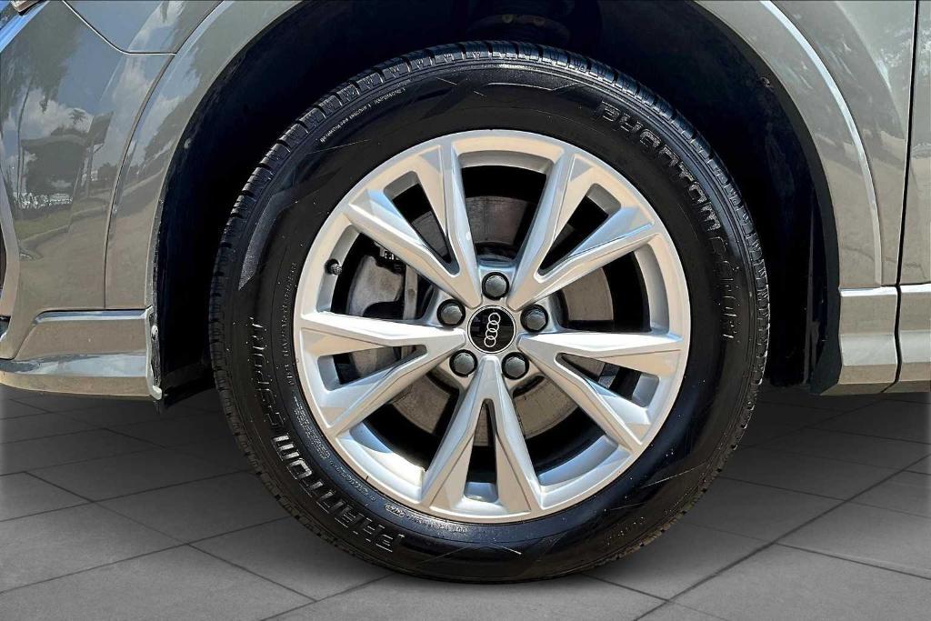 used 2023 Audi Q3 car, priced at $21,991