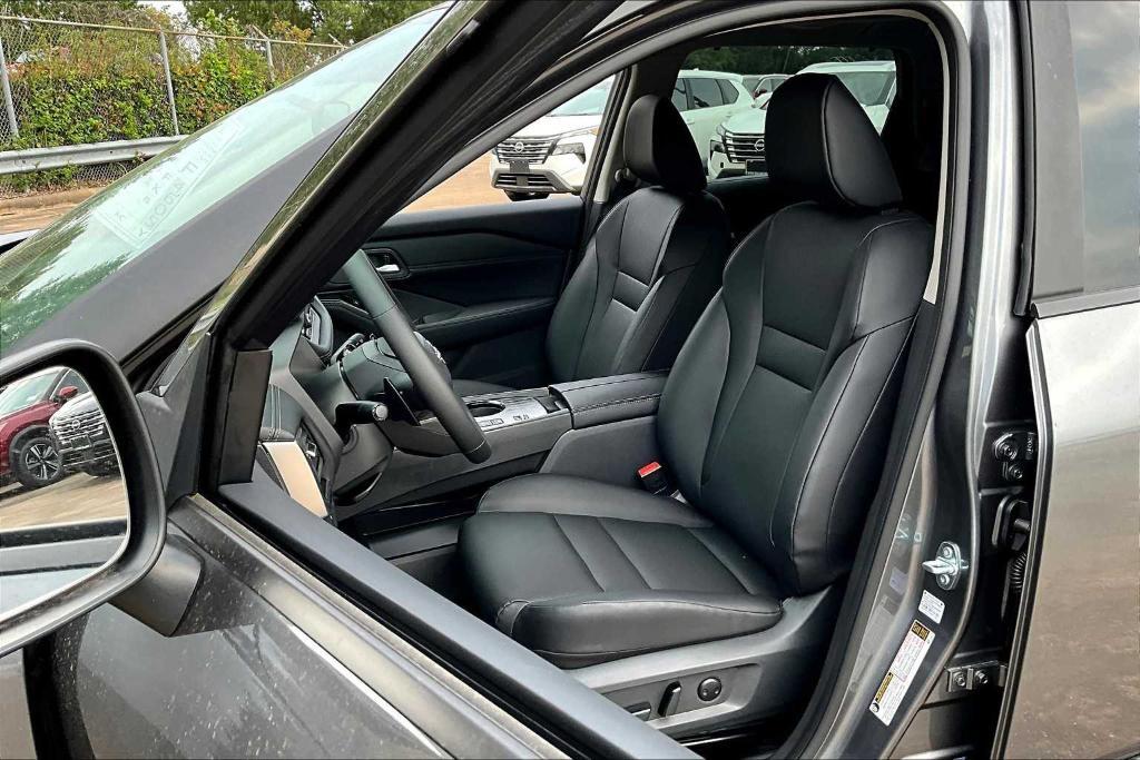 new 2025 Nissan Rogue car, priced at $29,940