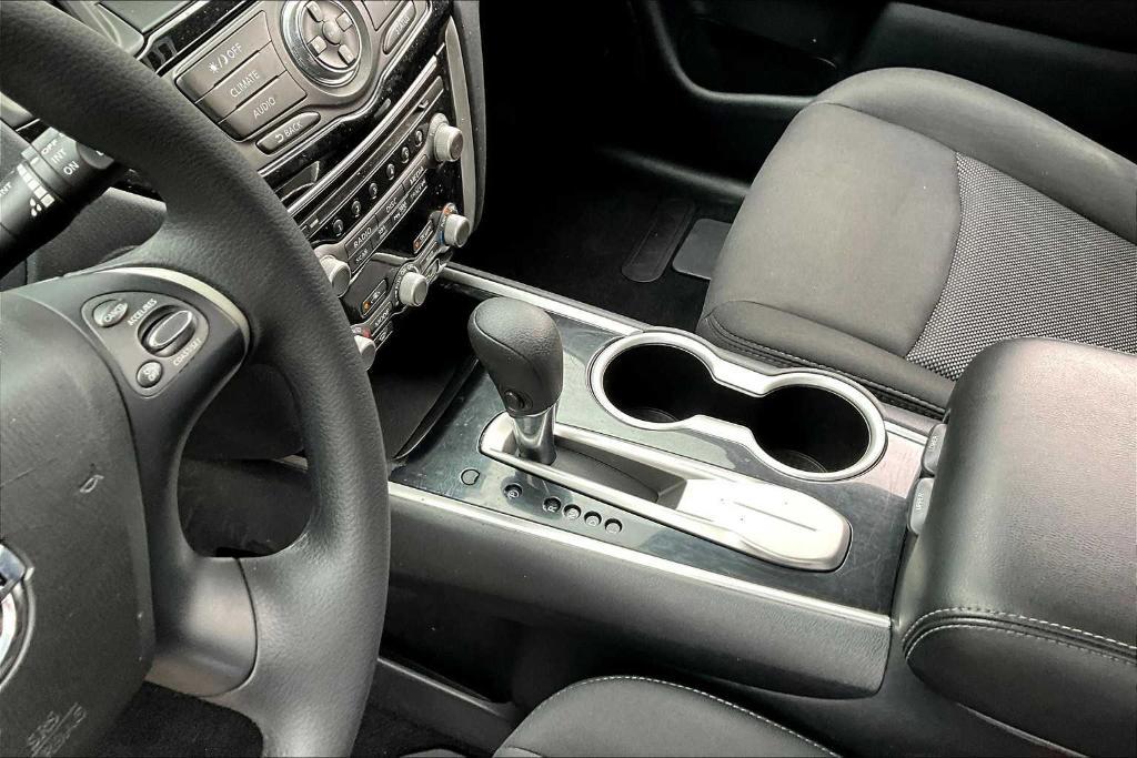 used 2020 Nissan Pathfinder car, priced at $15,595