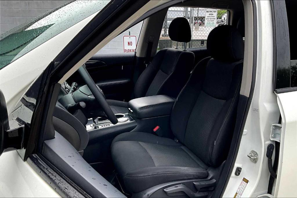 used 2020 Nissan Pathfinder car, priced at $15,595