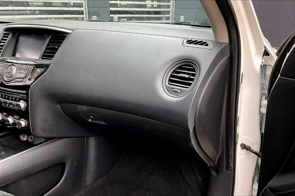 used 2020 Nissan Pathfinder car, priced at $15,595