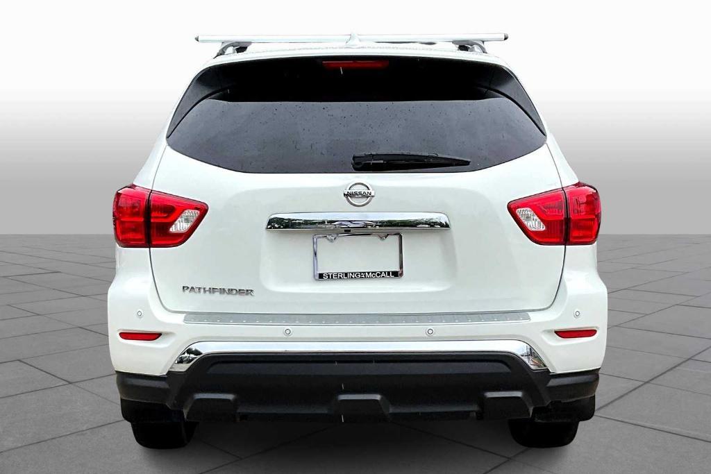 used 2020 Nissan Pathfinder car, priced at $15,595