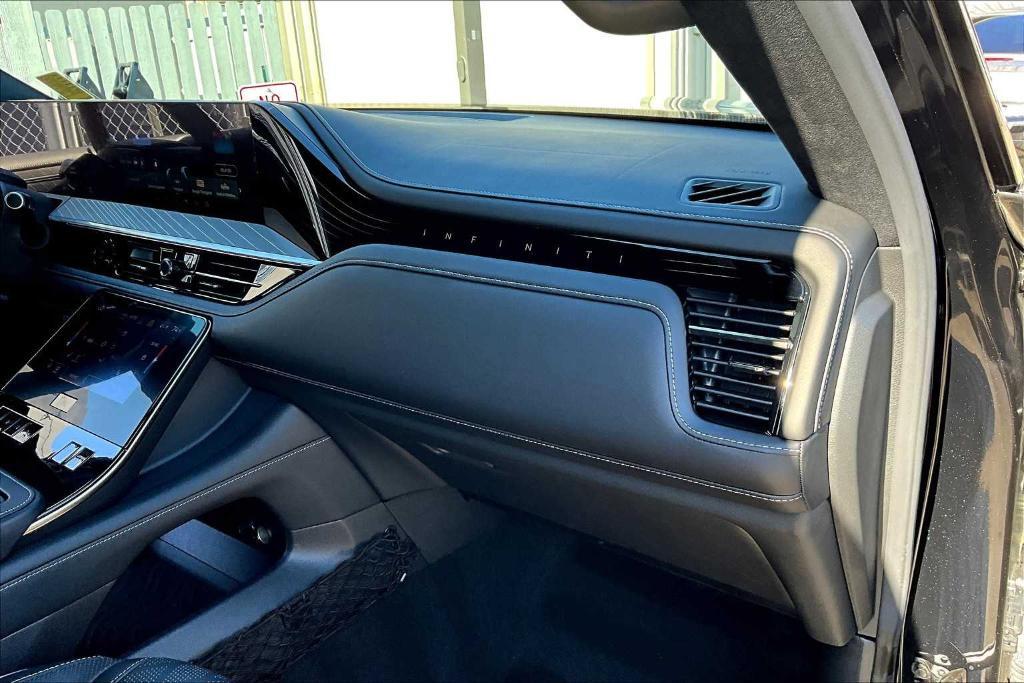 used 2025 INFINITI QX80 car, priced at $91,991