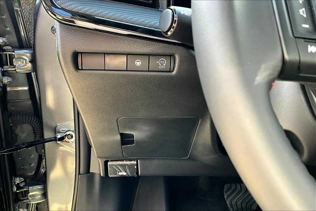 new 2025 Nissan Kicks car, priced at $24,868