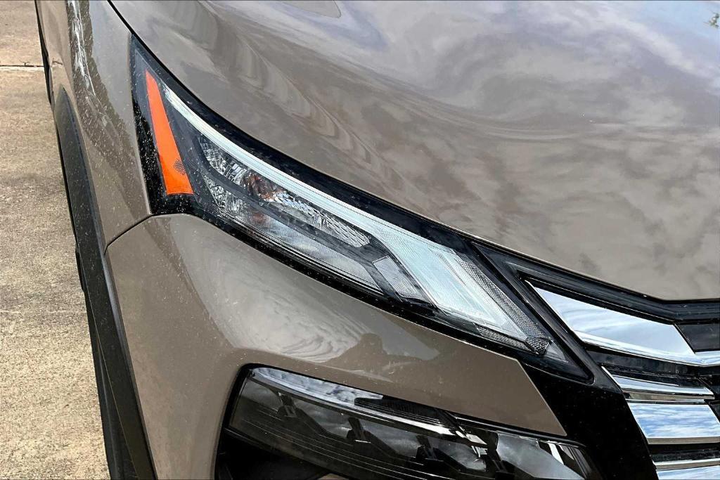 new 2025 Nissan Rogue car, priced at $31,655