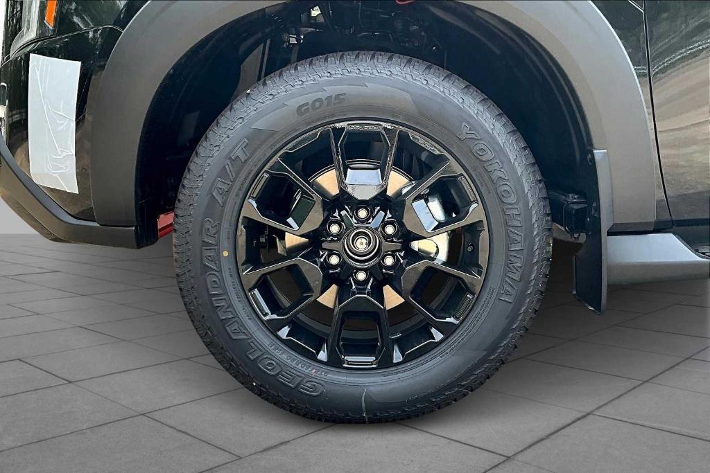 new 2025 Nissan Armada car, priced at $77,325