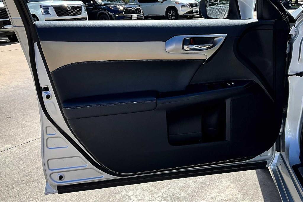 used 2014 Lexus CT 200h car, priced at $10,900