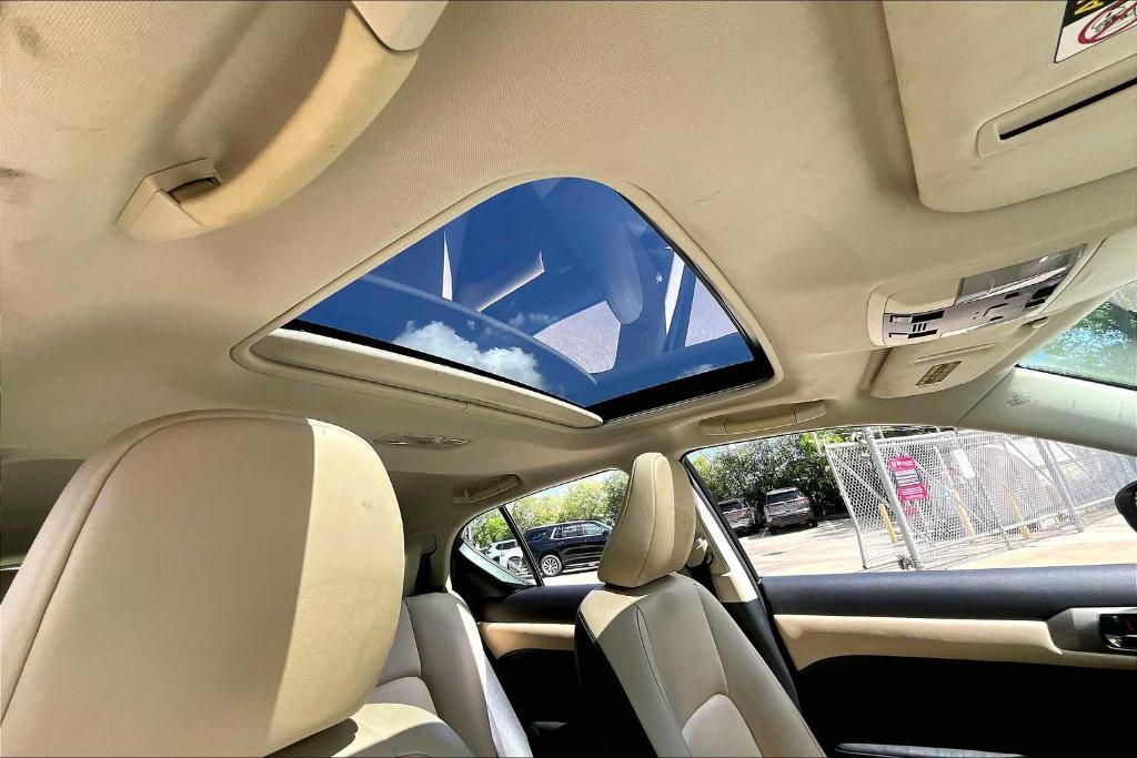 used 2014 Lexus CT 200h car, priced at $10,900