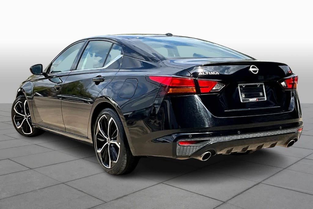 used 2023 Nissan Altima car, priced at $20,995