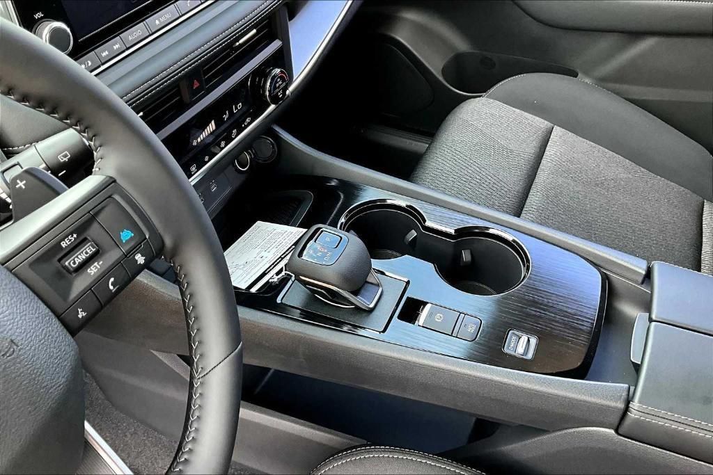 new 2025 Nissan Rogue car, priced at $29,000