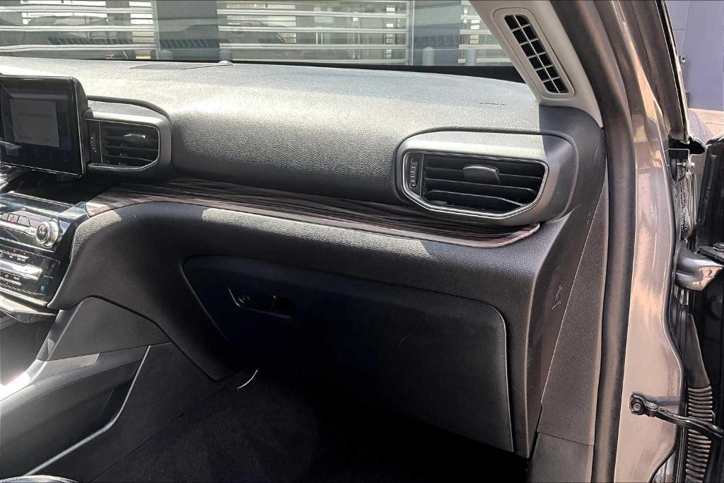 used 2023 Ford Explorer car, priced at $37,600
