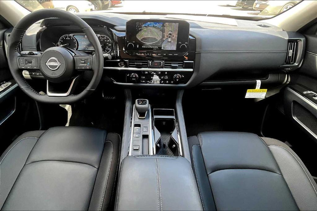 new 2025 Nissan Pathfinder car, priced at $40,850