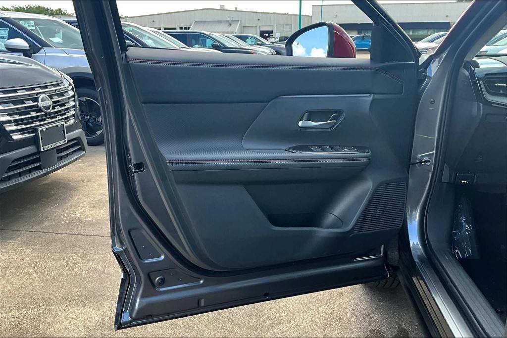 new 2025 Nissan Kicks car, priced at $26,465
