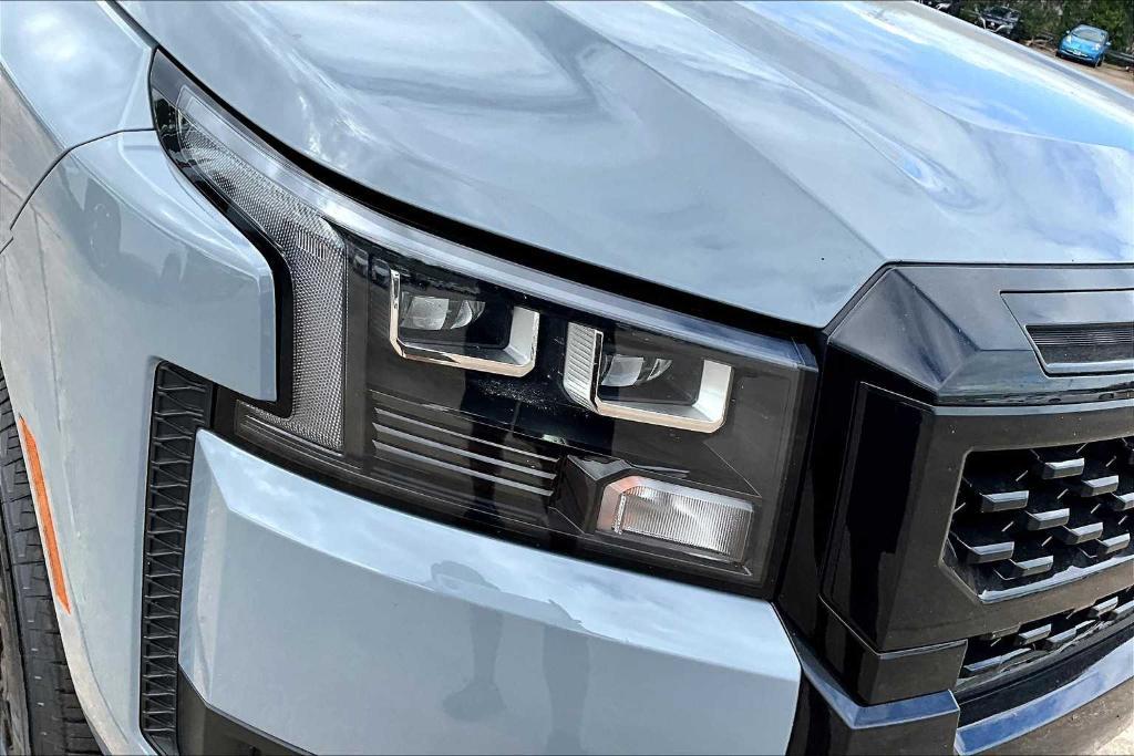 new 2026 Nissan Frontier car, priced at $40,840