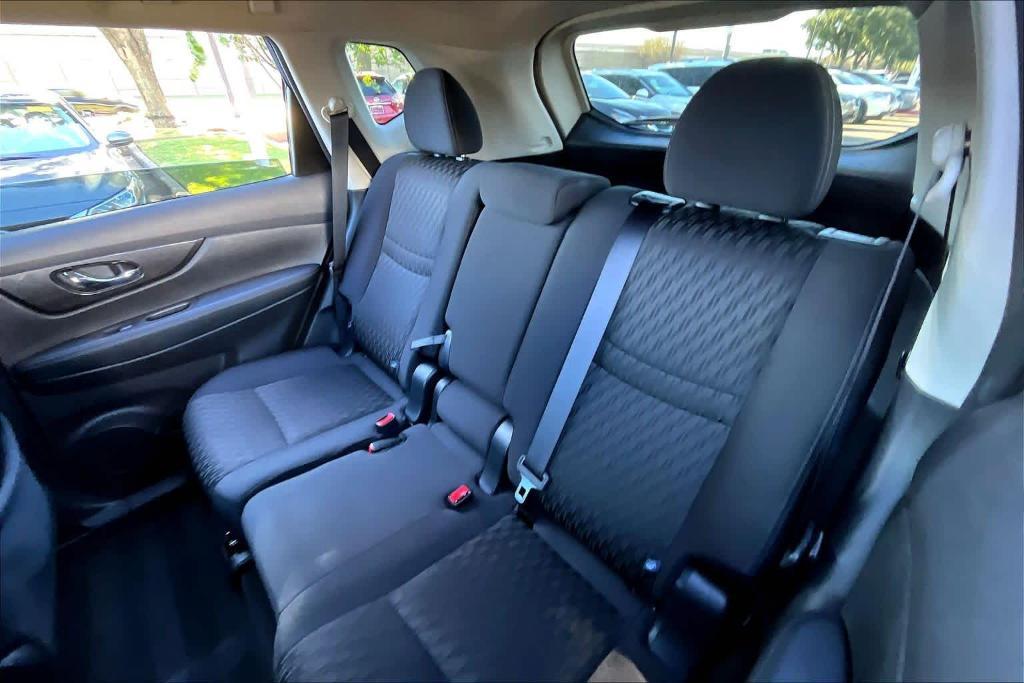 used 2020 Nissan Rogue car, priced at $18,295