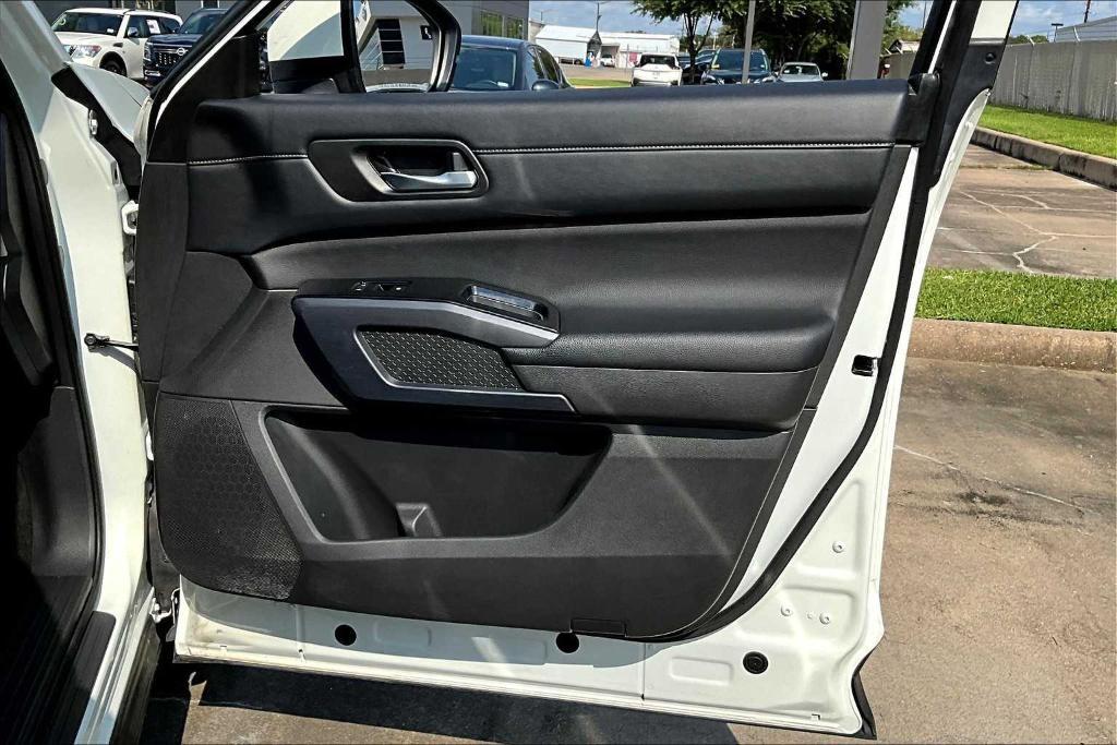 used 2023 Nissan Pathfinder car, priced at $30,500