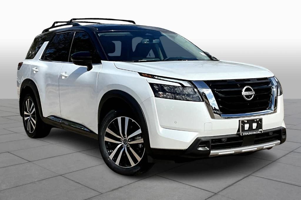 new 2025 Nissan Pathfinder car, priced at $52,025